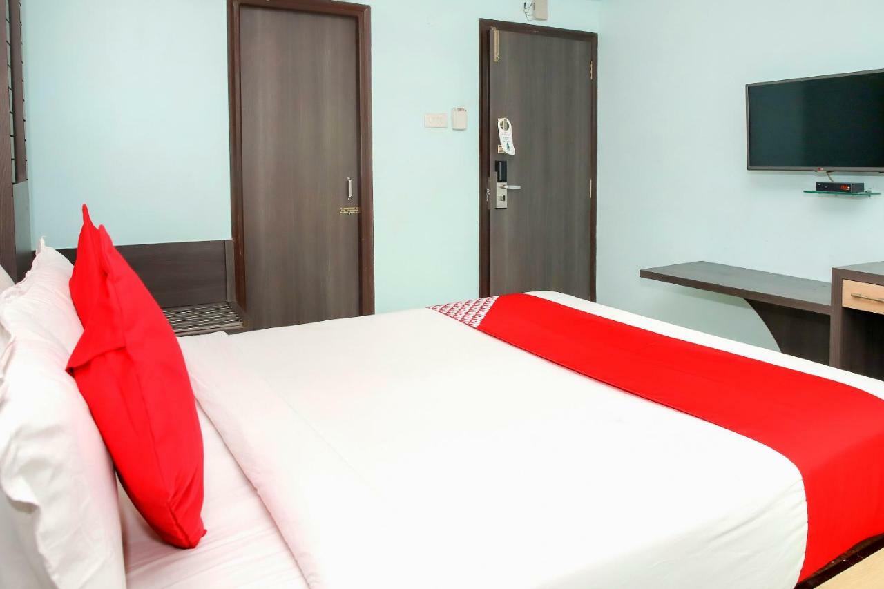 Oyo 3811 Geetanjali Regency Hotell Kolkata Eksteriør bilde